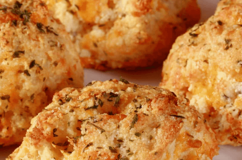 Keto Cheddar Bay Biscuits (Low-Carb and Gluten-Free)